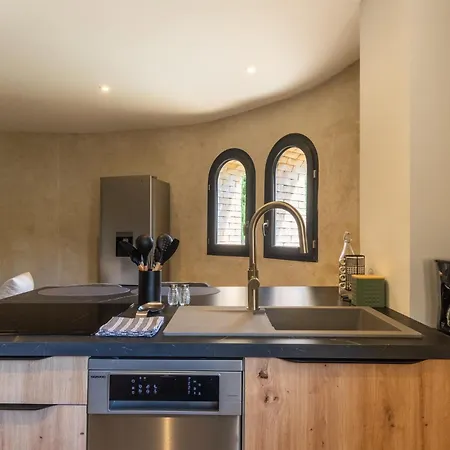 Holiday home Le Pigeonnier - Le Devez - *